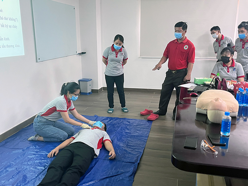 first aid training metkraft